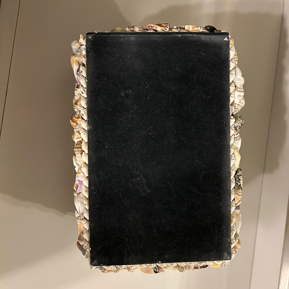 Shell Trinket Box 2) - Picture 5 of 11